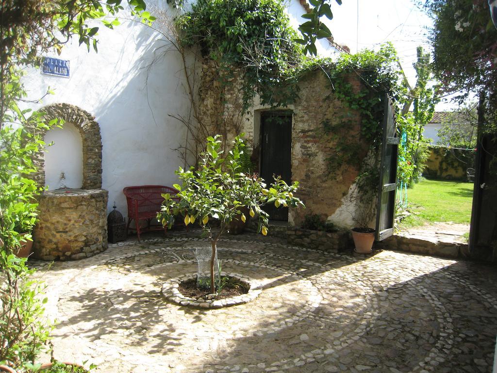 Posada Del Castano Castano de Robledo Extérieur photo
